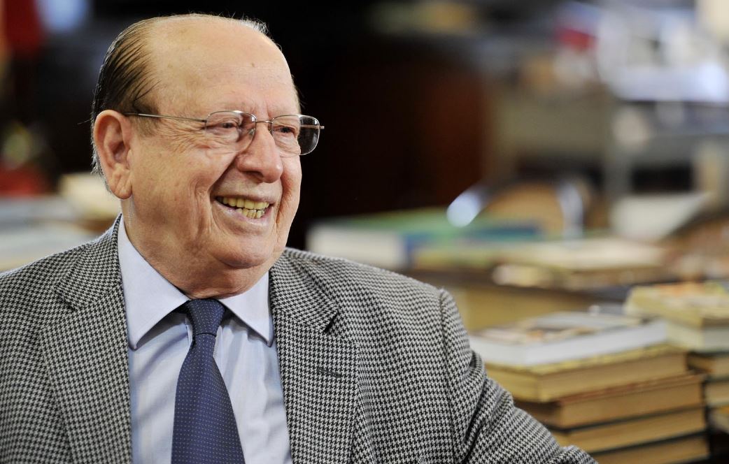 Evanildo Bechara, imortal da Academia Brasileira de Letras