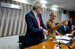 A ministra Marina Silva, instantes antes de deixar a Comissão de Infraestrutura do Senado (27/05/2025)
