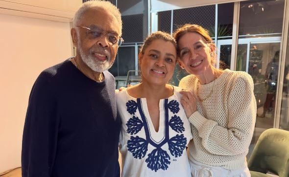 Gilberto, Preta e Flora Gil em foto