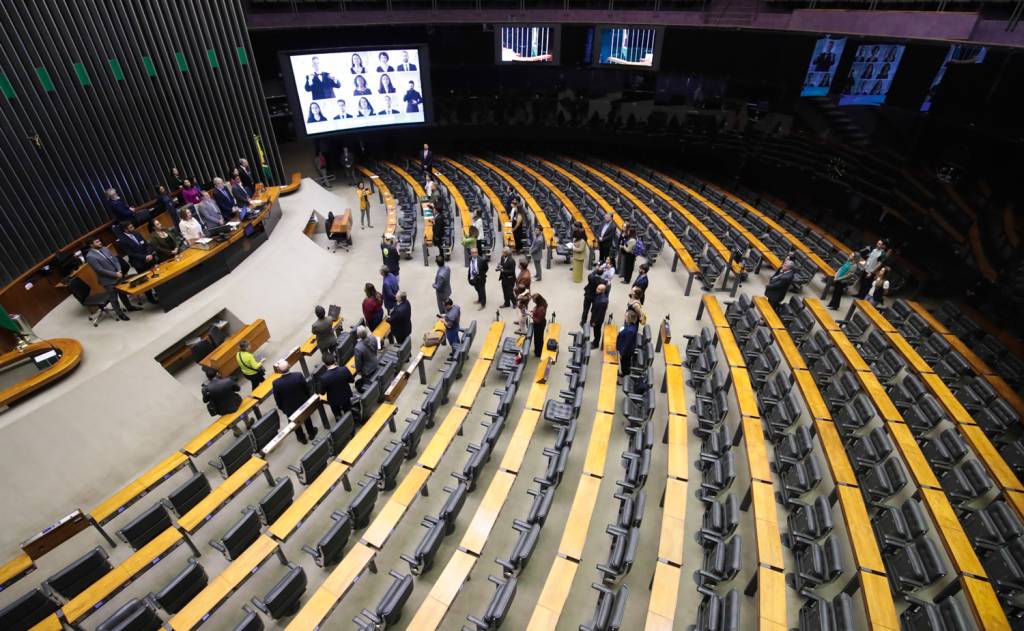 2—img20250610125256201.jpg MAIS CADEIRAS - Câmara: projeto ampliou para 531 o número de deputados