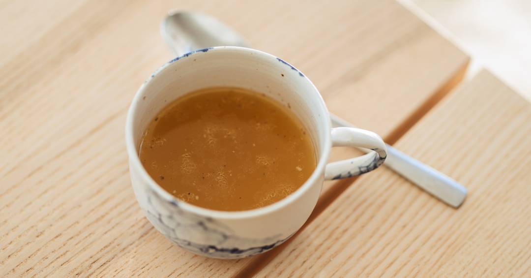 Caldo de Ossos: O Superalimento Promovido por Celebridades Funciona Mesmo?