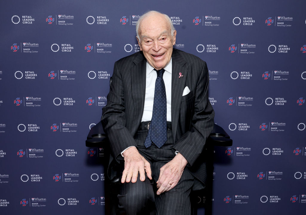 Quem foi o primeiro (e real) influenciador de beleza da poderosa indústria cosmética?