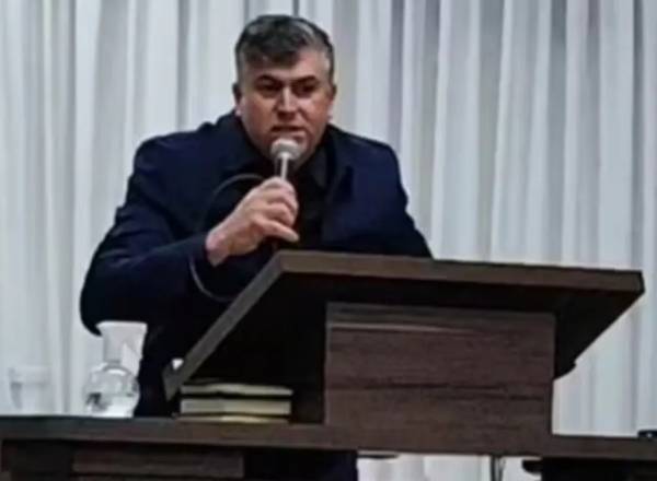 O pastor pentecostal Sergio Carvinho, que faleceu neste final de semana