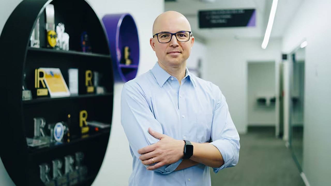 “O uso de IA permite oferecer uma educação personalizada de qualidade. A ferramenta digital identifica o que o aluno precisa e como prefere estudar”