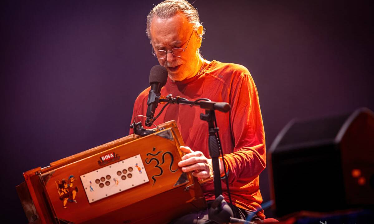 O cantor americano Krishna Das