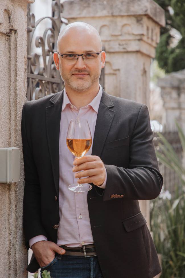 kunz.jpeg vinho