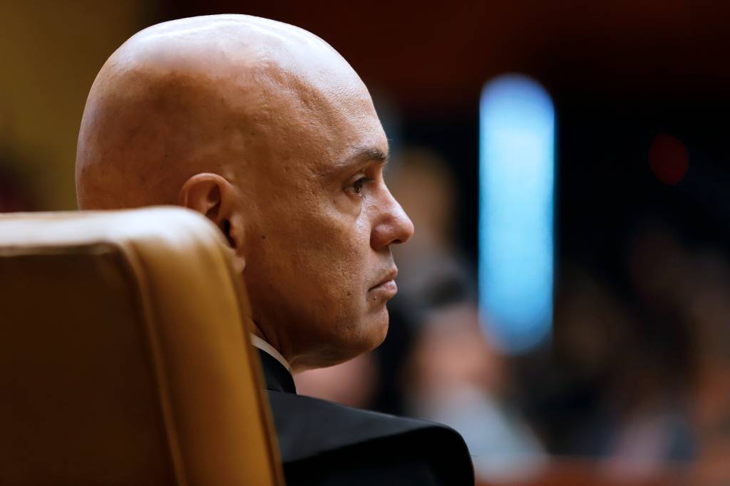 Sanção dos EUA mobiliza poderes em defesa de Moraes e do STF