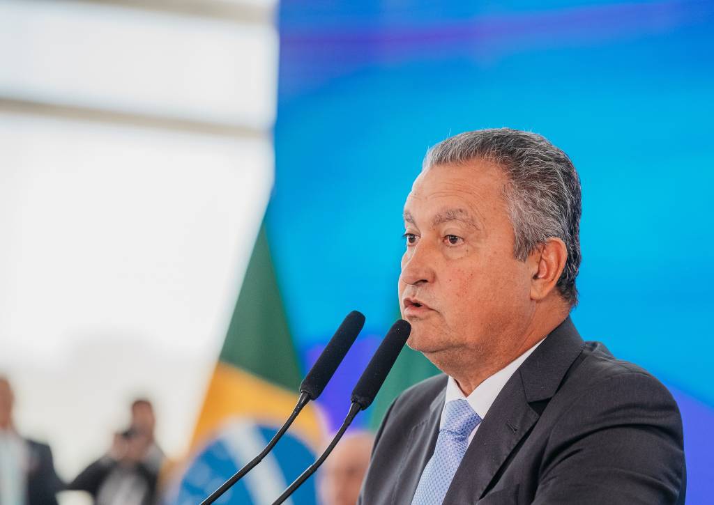 Rui Costa crê em avanços na relação entre Brasil e EUA nos próximos dias