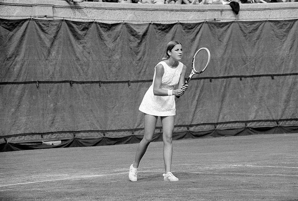 Chris Evert em 1971: minivestido de renda causou no US Open
