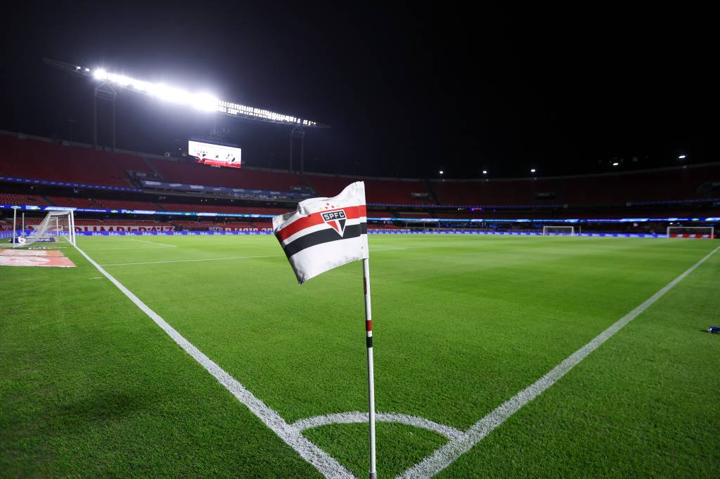 São Paulo x Ceará no Brasileirão: onde assistir, horário e escalações