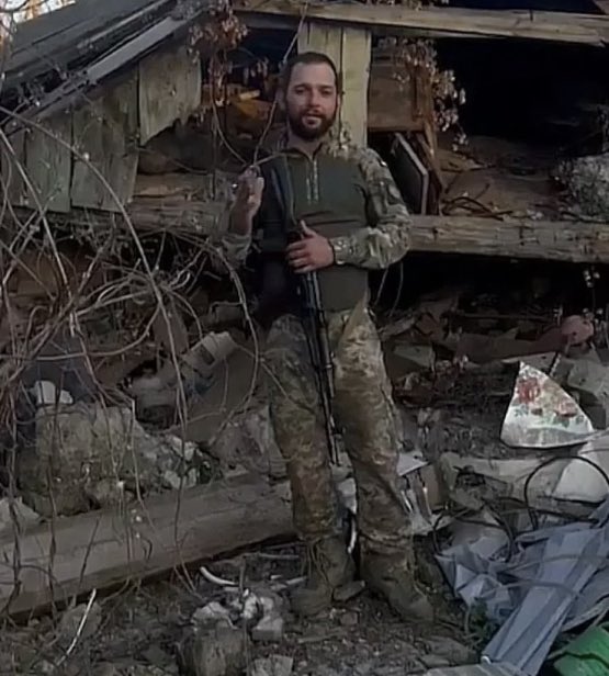 Rafael Paixão de Oliveira faz parte de grupo de voluntários na guerra na Ucrânia há dez meses. -