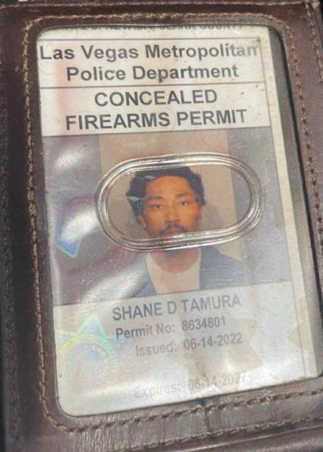 Circula nas redes sociais a permissão de porte de armas de fogo concedida da Shane Tamura, autor de ataque a tiros em Nova York. -