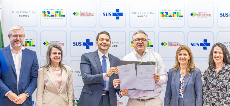 Pacientes do SUS poderão ser atendidos na rede privada a partir de agosto; entenda