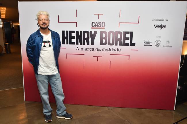 Gilson Martins no lançamento do documentário sobre o caso Henry Borel