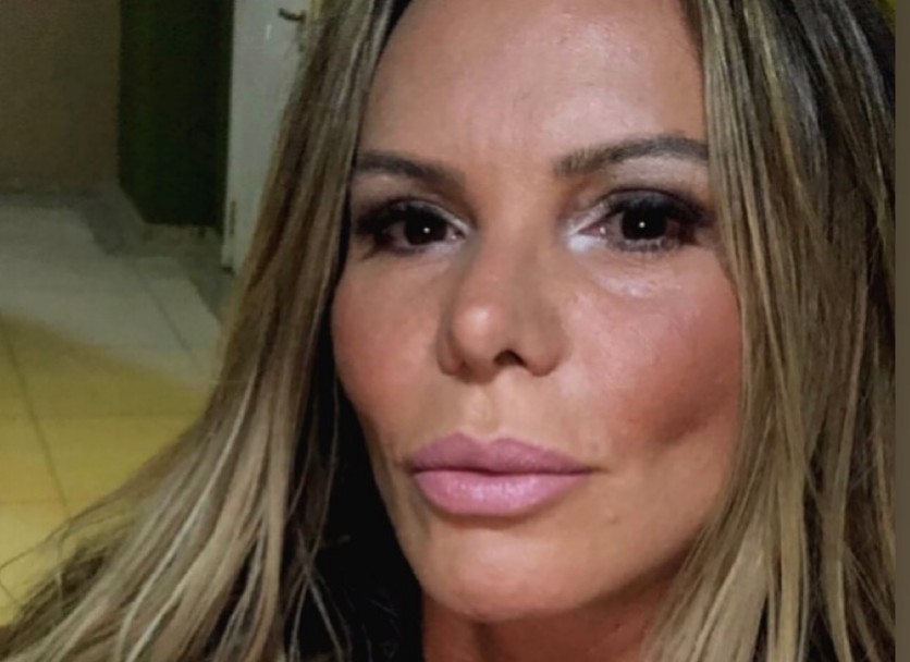 A ex-atriz que pediu ajuda após ser expulsa de casa