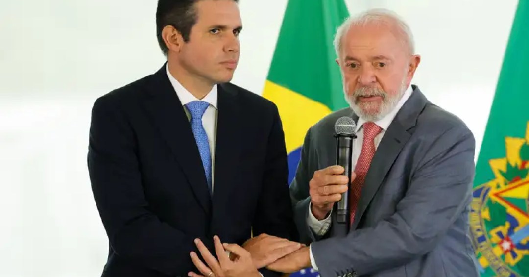 Para evitar ruídos, Lula almoça com Motta falar alinhar estratégia sobre fim da escala 6×1
