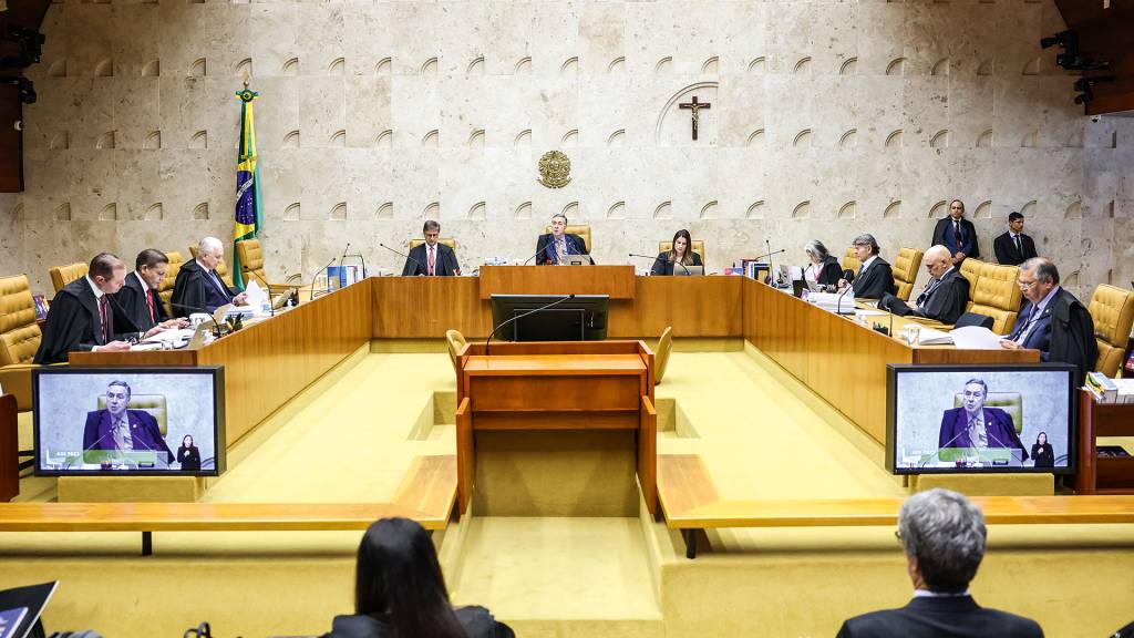 Gilmar é alvo de dez pedidos de impeachment no Senado, mas está longe de ser o mais visado
