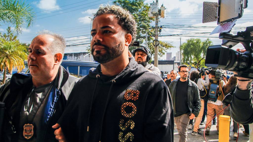 Hytalo Santos e marido se tornam réus por produção de pornografia infantil