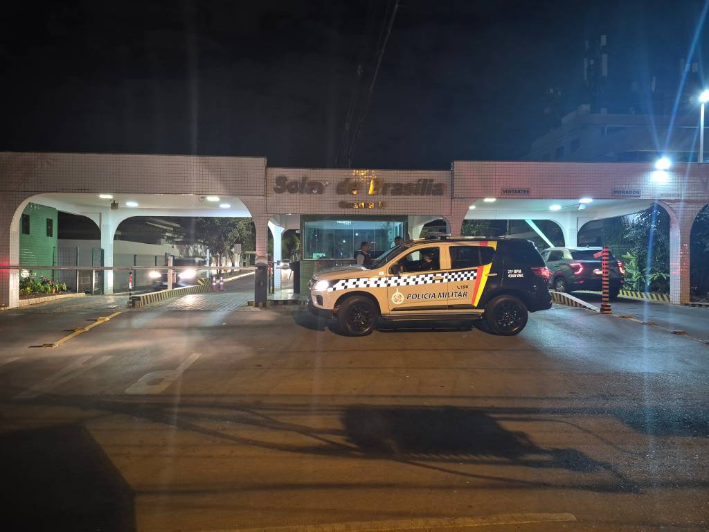 Prisão de Jair Bolsonaro foi provocada por ato de Flávio Bolsonaro — entenda