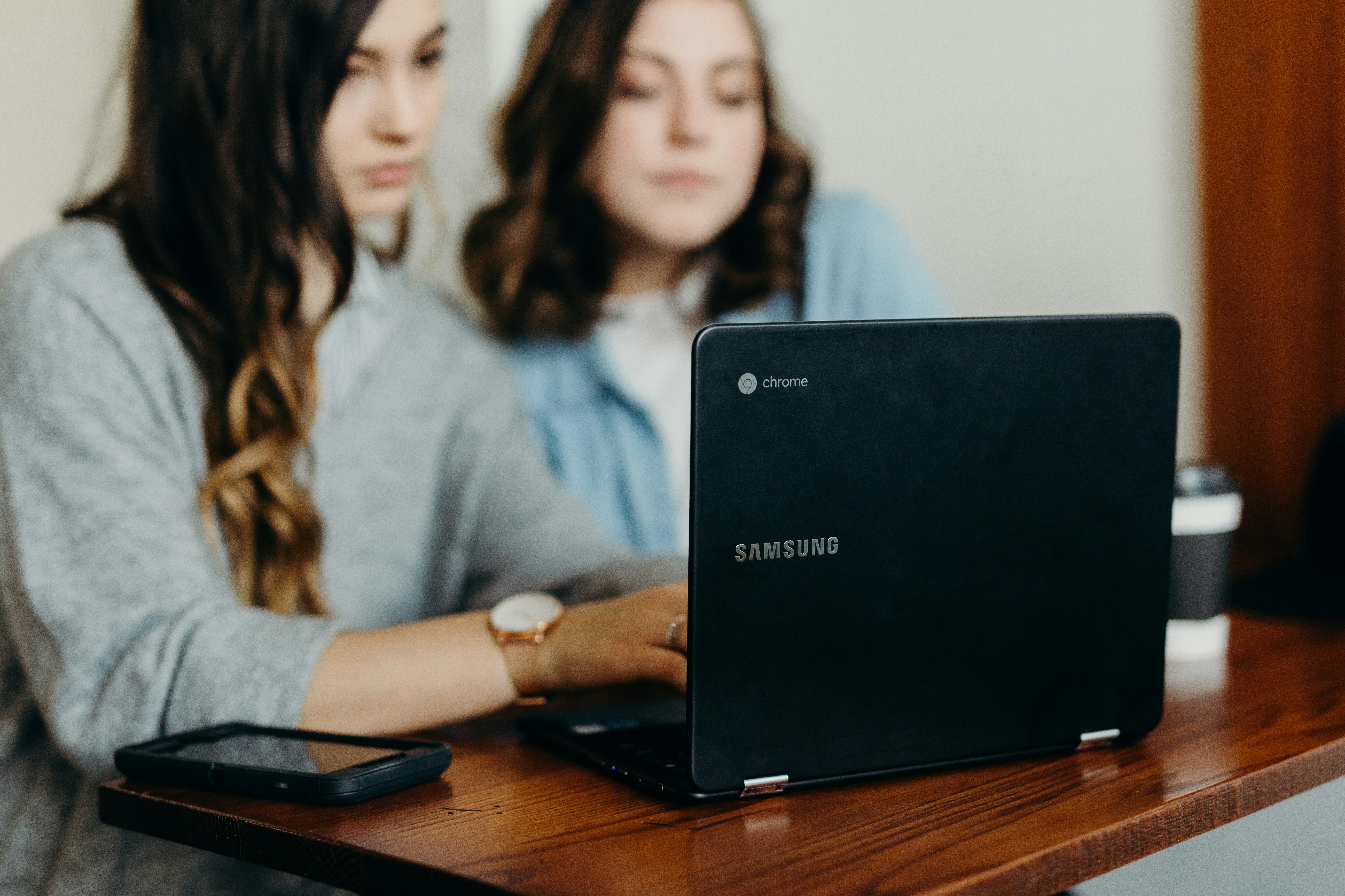 Experiência como Jovem Aprendiz gera aumento de até 35% no salário