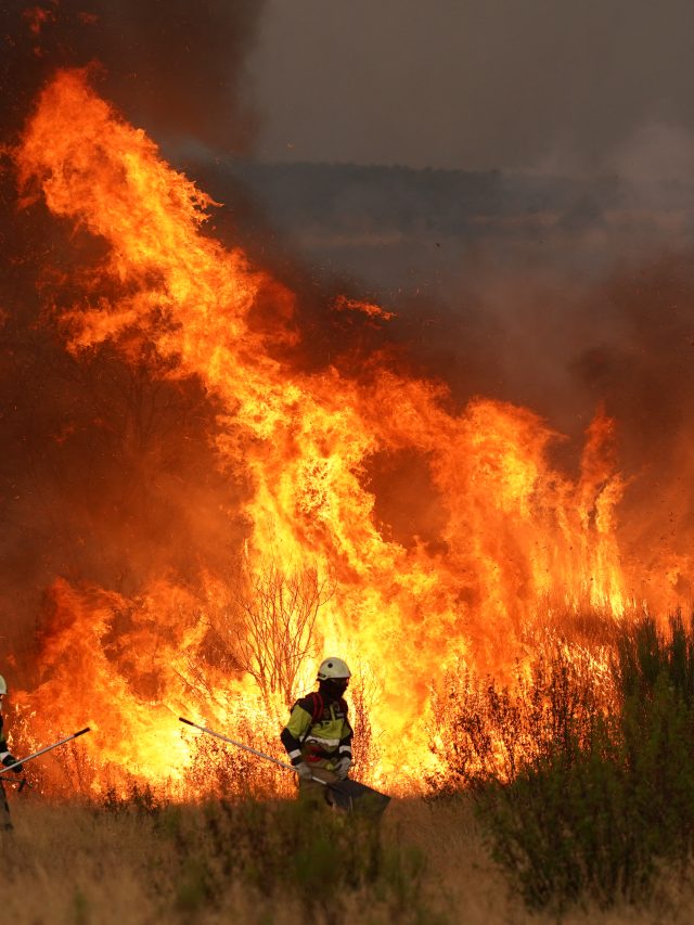 SPAIN-WILDFIRE-CLIMATE-WEATHER