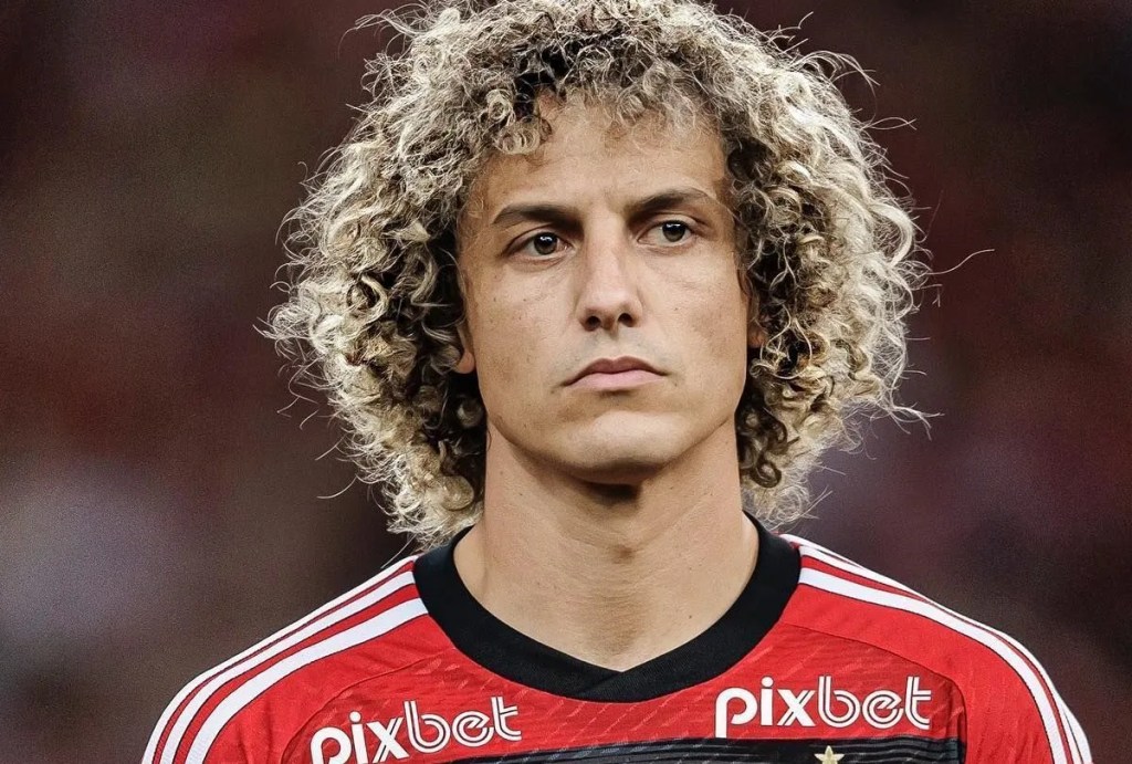 A versão de David Luiz sobre suposto caso extraconjungal