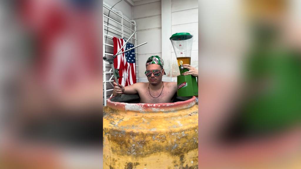 A rebeldia de neto de Fidel Castro nas redes sociais