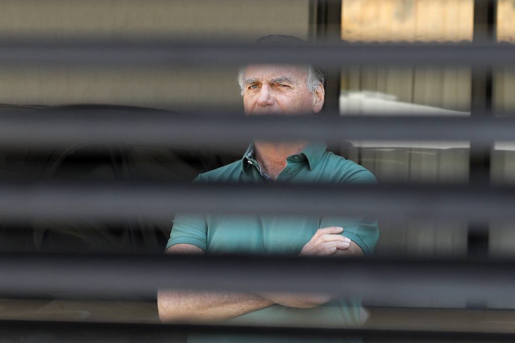 STF publica decisão que condenou Jair Bolsonaro e a cúpula do golpe