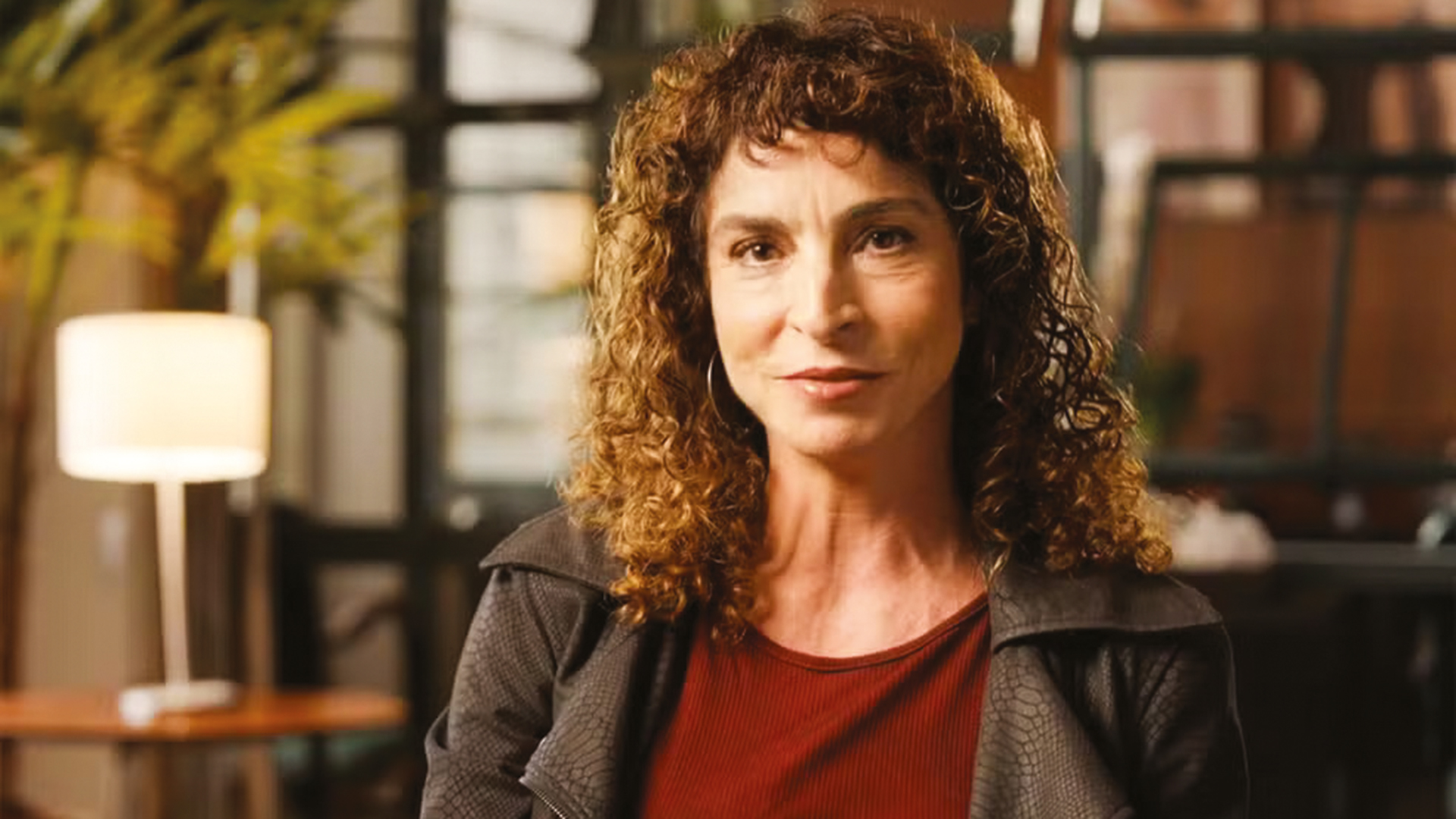 A guinada de Rosane Svartman à geração 50+, após conquistar geração Z