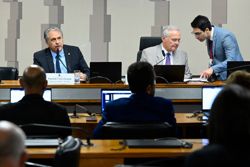Comissão mista deve votar MP que compensou revogação de decretos do IOF