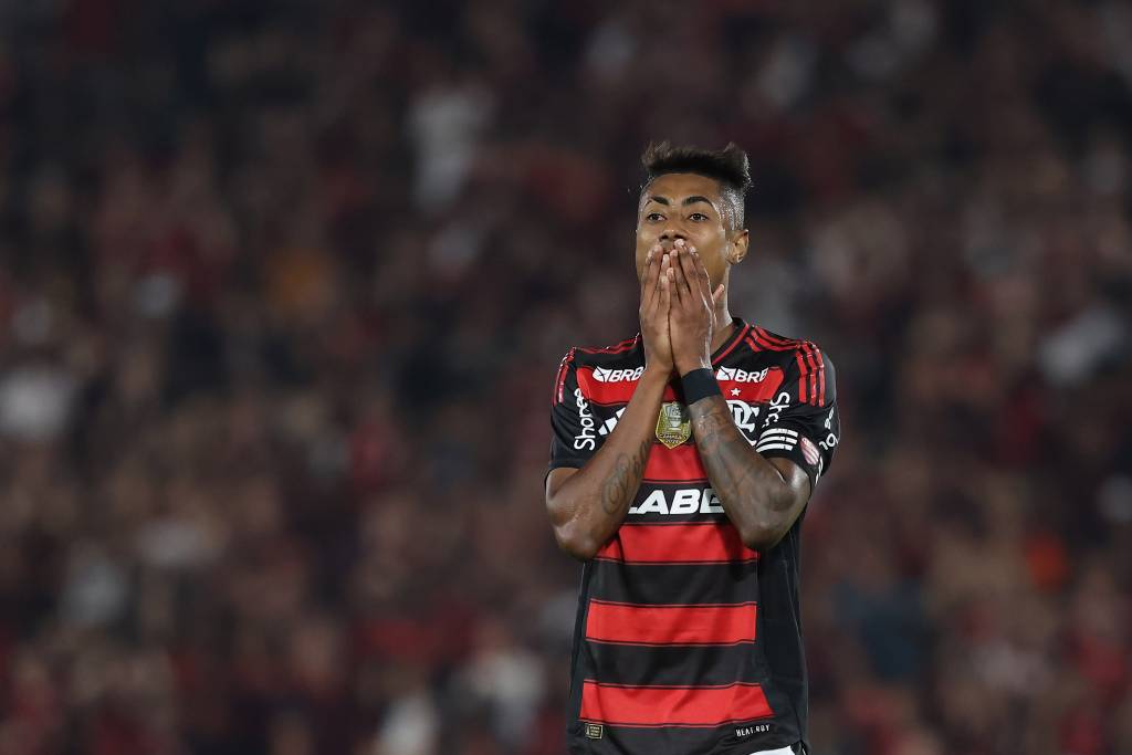 Bruno Henrique se torna réu um dia após ganhar Brasileirão com Flamengo