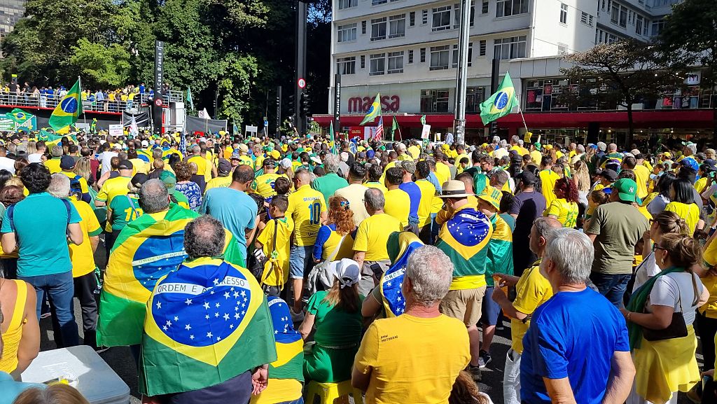 O tamanho do público do ato pró-Bolsonaro na Paulista, segundo a USP