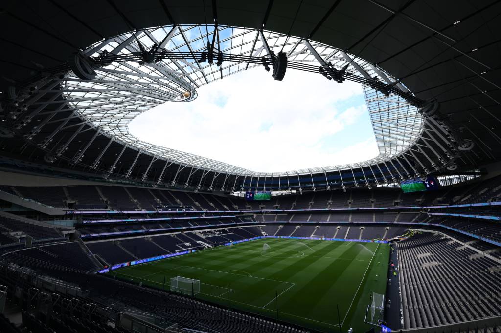 Tottenham x Chelsea na Premier League: onde assistir, horário e escalações