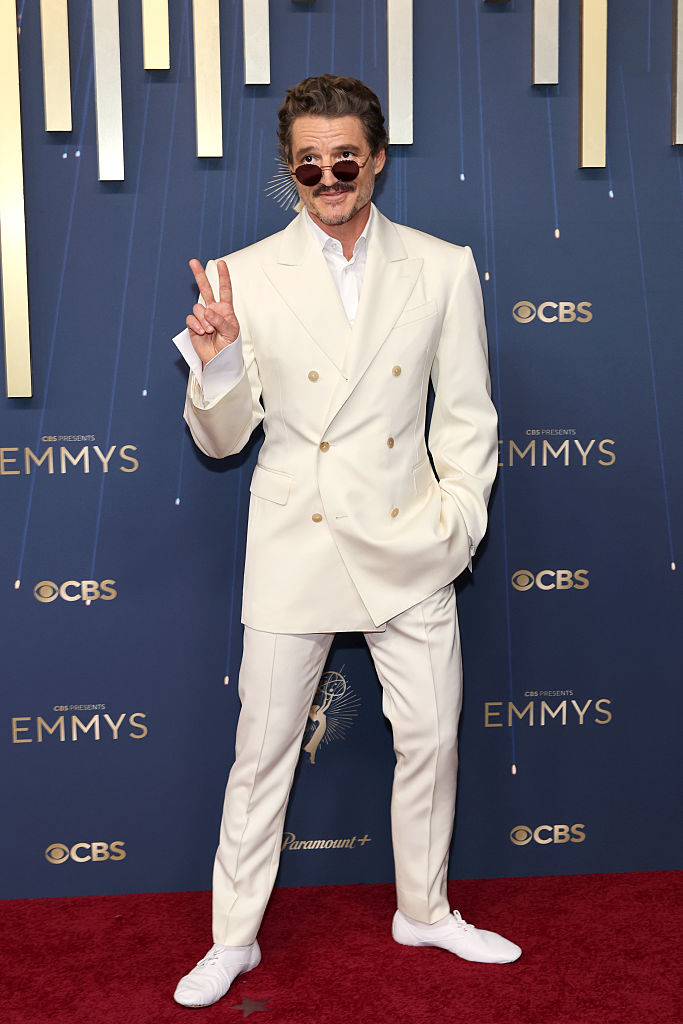 Pedro Pascal veste Celine