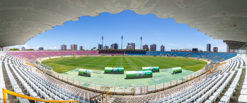 Confiança x Bahia: onde assistir, horário e escalações