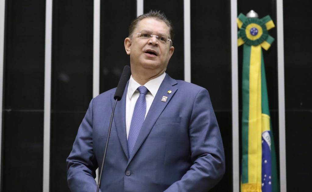 Líder do PL: Bolsonaro deu aval a dosimetria sem anistia e faz ‘sacrifício’ por condenados