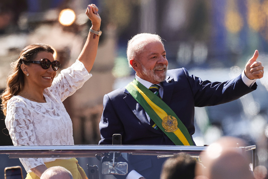 7 de Setembro: desfile tem Lula e Janja em carro aberto e recado de ‘Brasil soberano’