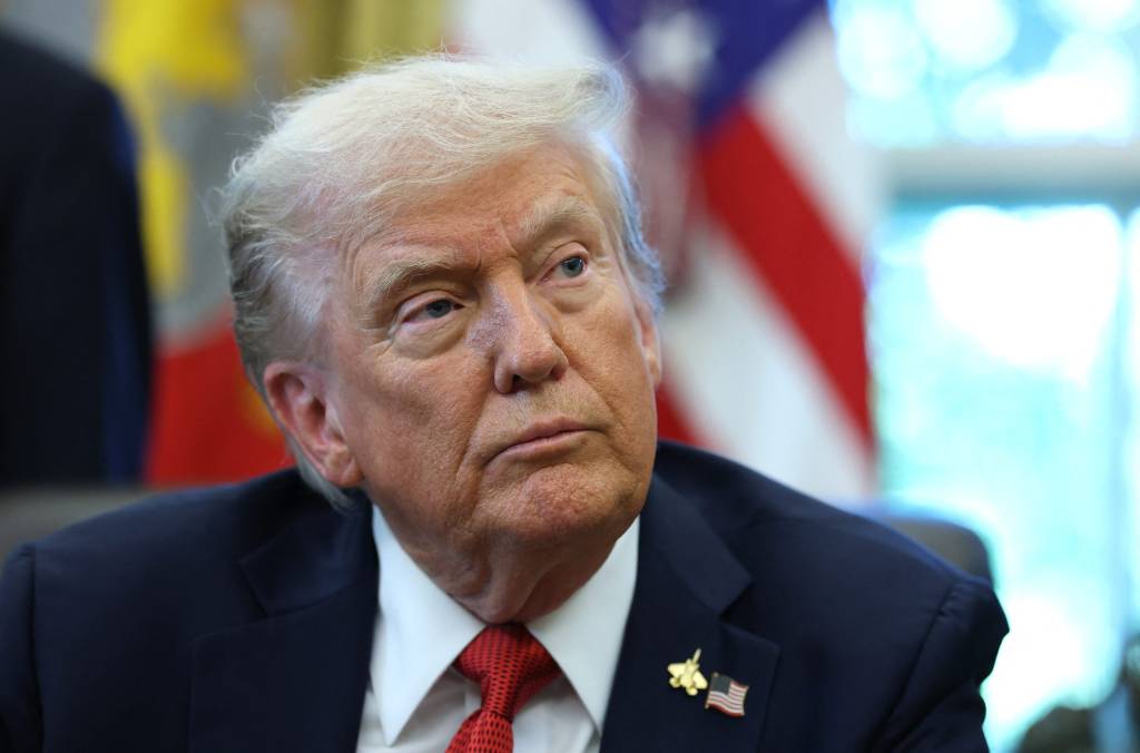 Ibovespa atinge novo recorde com acordos comerciais de Trump