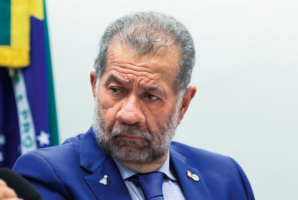 NA BRONCA - Lupi critica a saída de ex-aliado do PDT: “Ele nem me ligou”