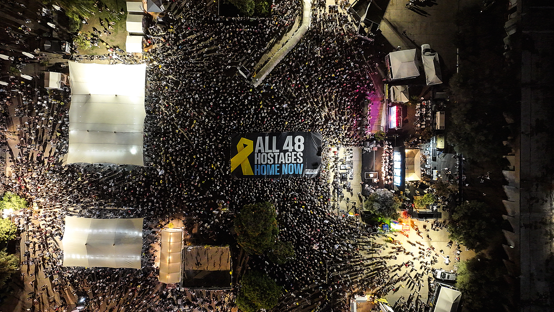 PRESS&Atilde;O -&ensp;Manifesta&ccedil;&atilde;o em Tel Aviv: movimento pela volta dos ref&eacute;ns