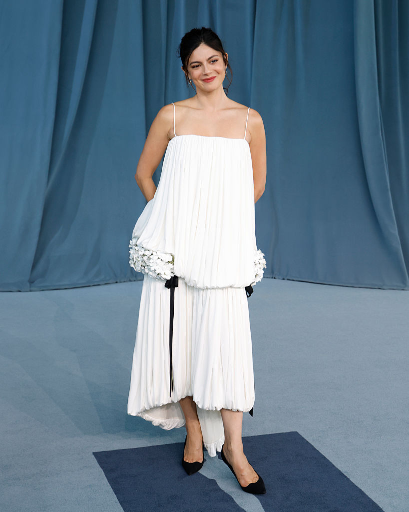 Monica Barbaro veste Dior