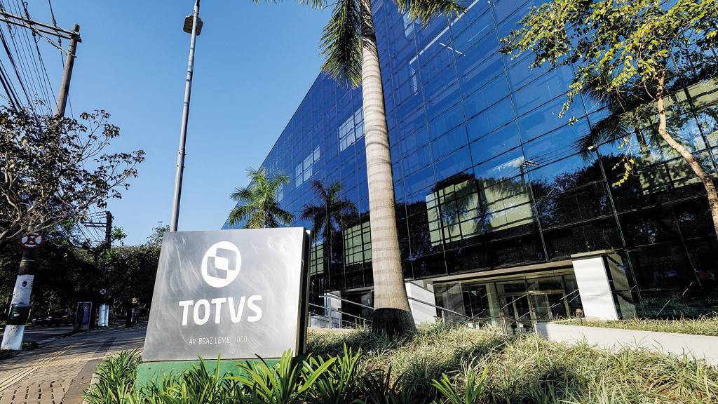 Totvs: A queridinha dos investidores