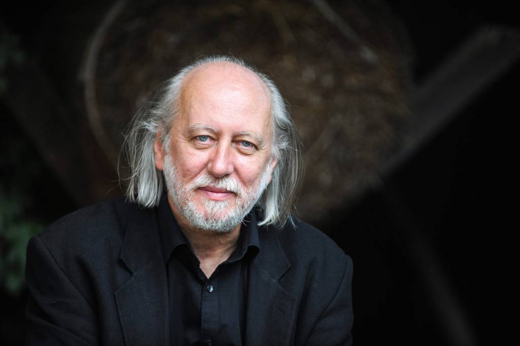 NOBEL-LITERATURA-2025—LASZLO-KRASZNAHORKAI.jpg PLURAL - O húngaro Krasznahorkai: “mestre do apocalipse” nas letras
