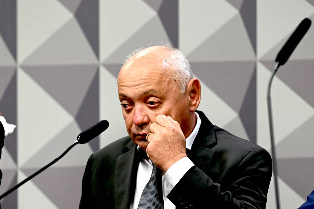 ‘Ressuscitar’ mortos e enganar vivos, negócio milionário no INSS