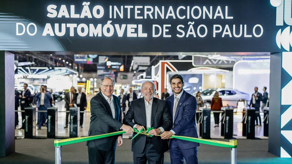 Salão do Automóvel muda de cara e dono: mais tecnológica e asiática
