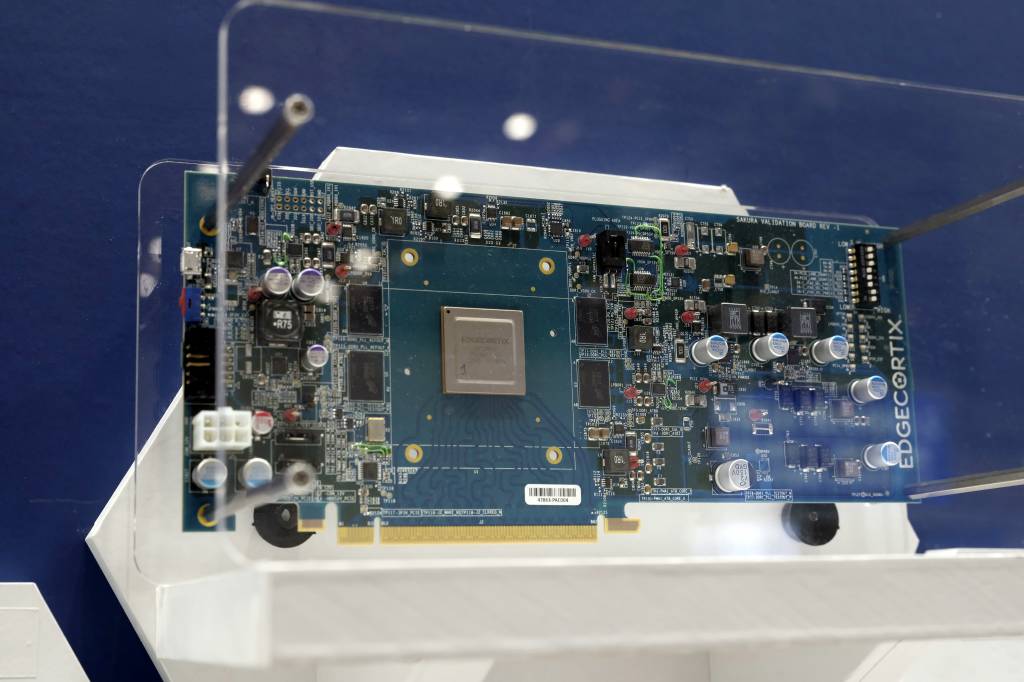 O encanador, o bilionário e o economista que acabou de acordar