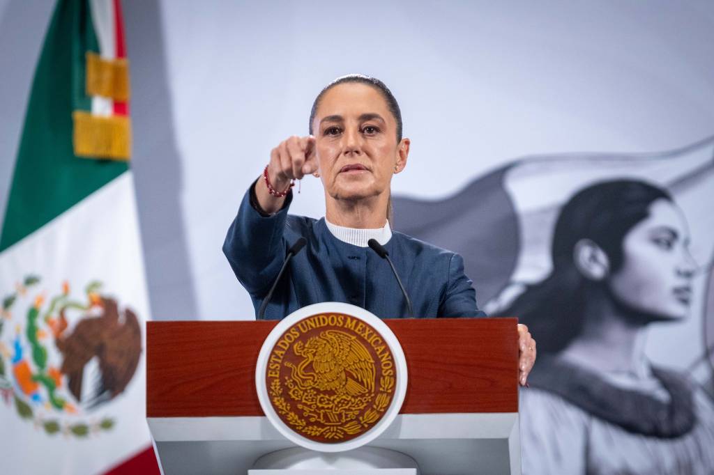 Presidente do México sofre assédio sexual na rua