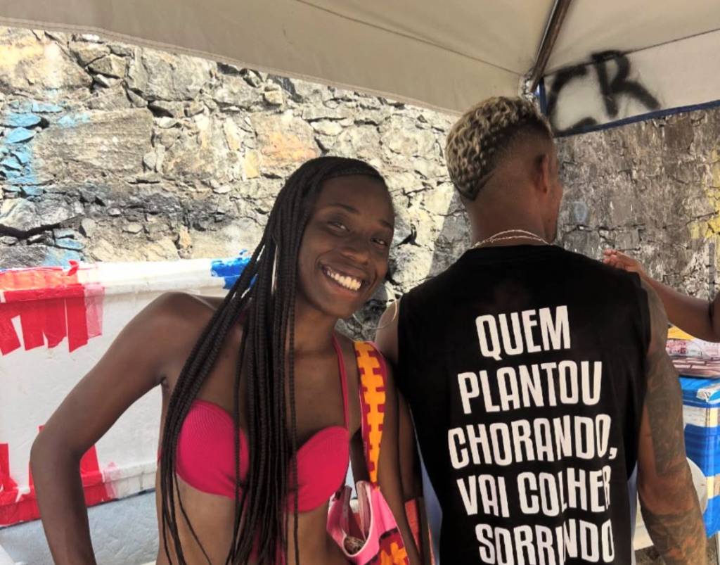 Influenciadora critica Salvador e gera reação irônica da prefeitura