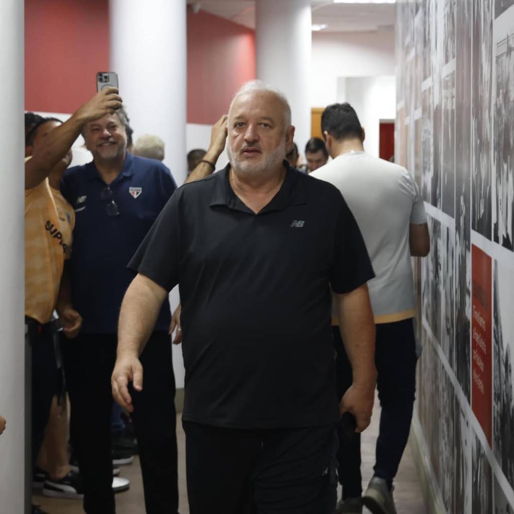 Belmonte, diretor de futebol do São Paulo, deixa o cargo após goleada para Fluminense