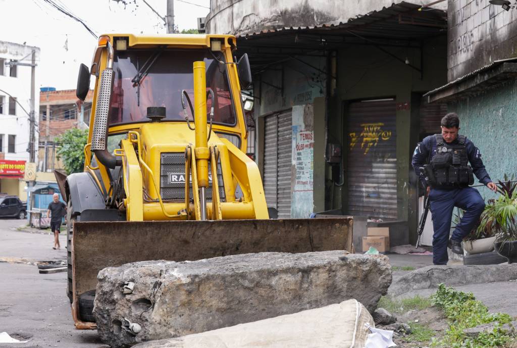 Castro promete operações diárias contra barricadas até o fim do seu mandato